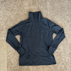 Saucony long sleeve base layer